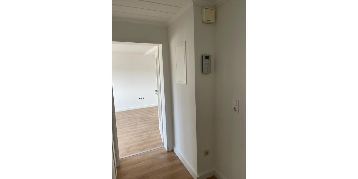 Dachgeschoßwohnung Schermbeck - 3 Zimmer, 75 m&sup2;, 600&euro; | Angebot:25267774