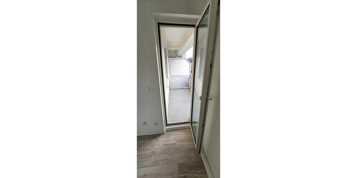 Etagenwohnung Essen Stadtbezirk IV - 3 Zimmer, 67 m&sup2;, 750&euro; | Angebot:25084986