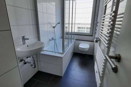 Wohnung Bochum Innenstadt - 2.5 Zimmer, 65 m&sup2;, 490&euro; | Angebot:26183570