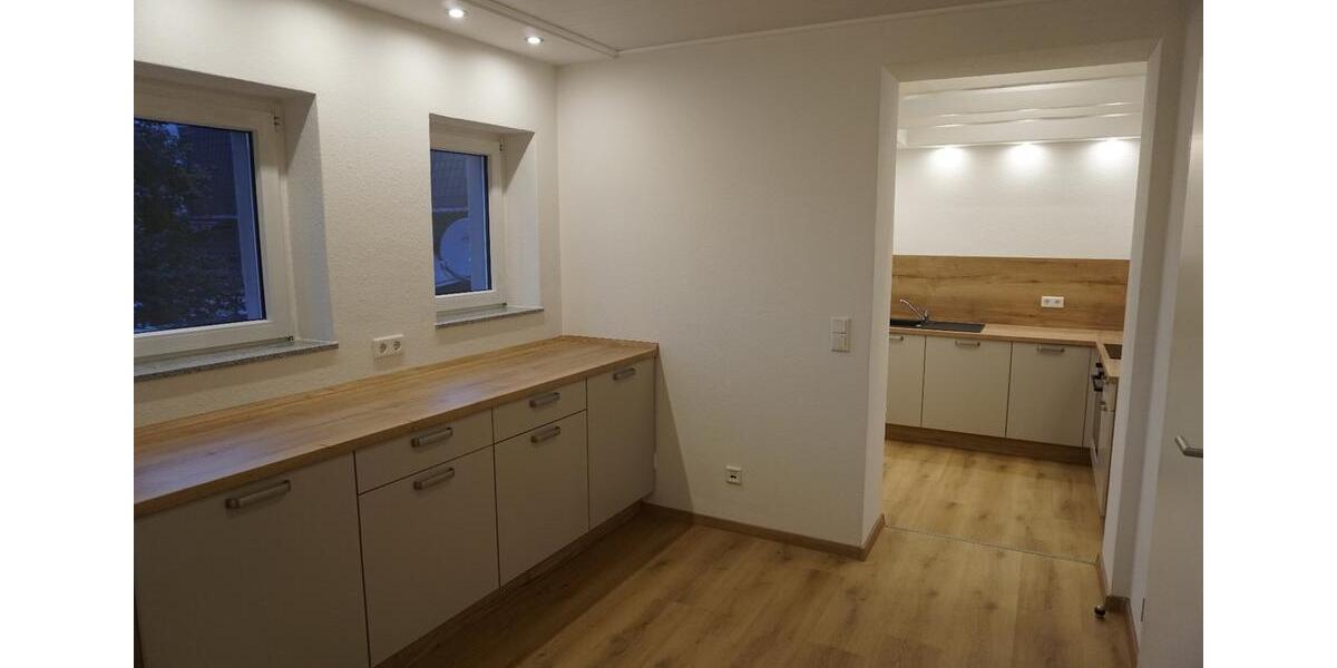 Etagenwohnung Hattingen Blankenstein - 4 Zimmer, 110 m&sup2;, 1.400&euro; | Angebot:26399868