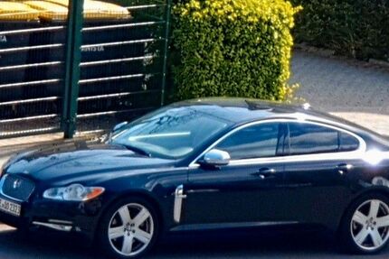 Jaguar XF 132.500 km 8.990 &euro; Velbert 42549