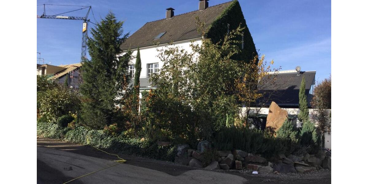 Dachgeschoßwohnung Bochum Bochum-Südwest - 3.5 Zimmer, 80 m&sup2;, 585&euro; | Angebot:25083103