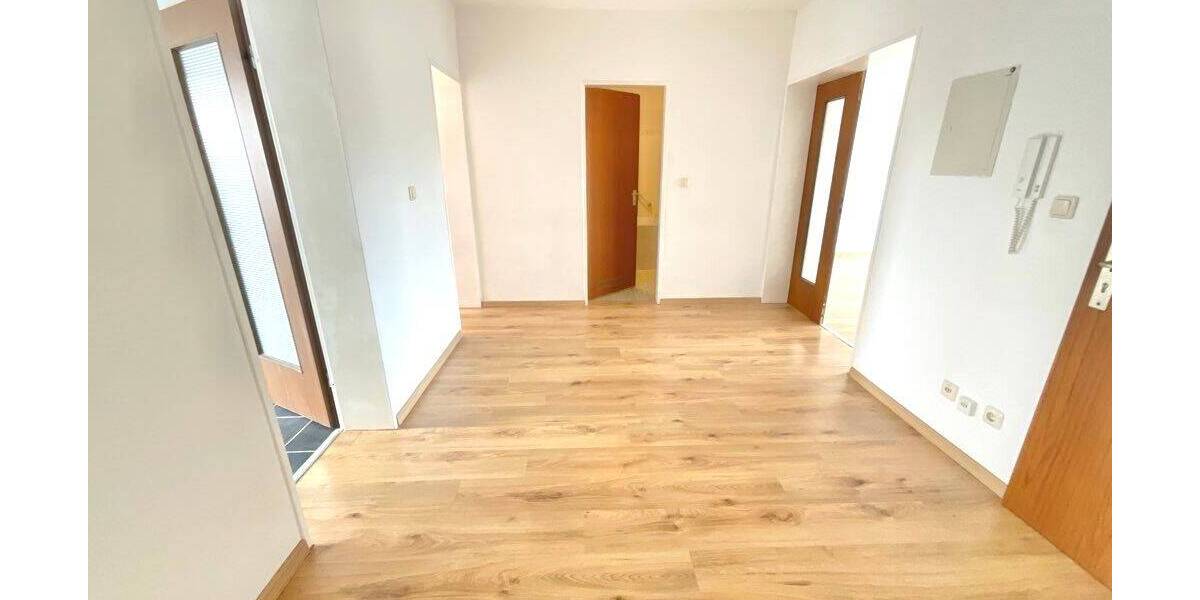 Etagenwohnung Recklinghausen Süd - 3 Zimmer, 82 m&sup2;, 619&euro; | Angebot:25739711