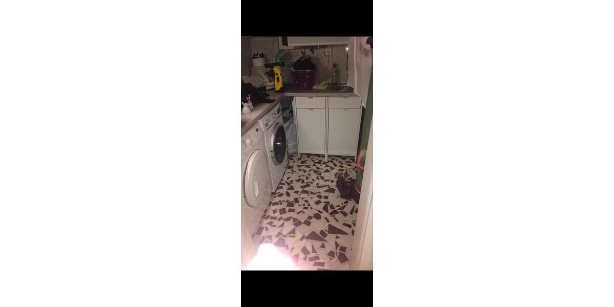 Etagenwohnung Duisburg Mittelmeiderich - 5 Zimmer, 116 m&sup2;, 240.000&euro; | Angebot:25832403