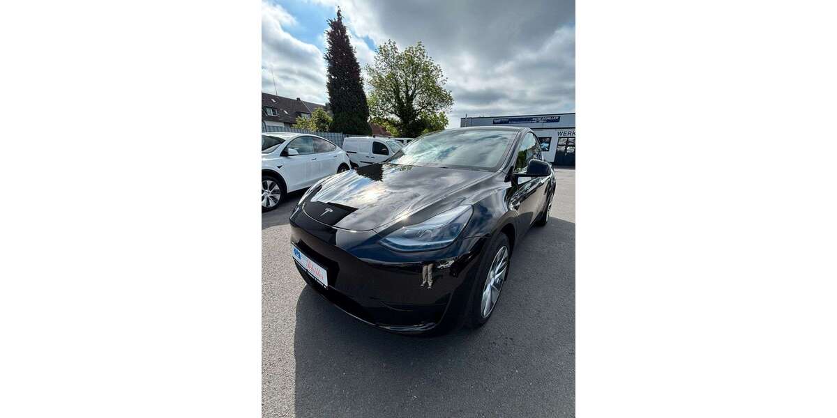 Tesla Model Y 57.600 km 33.900 &euro; Bochum 44803