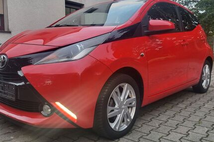 Toyota Aygo (X) 141.760 km 5.299 &euro; Moers 47443