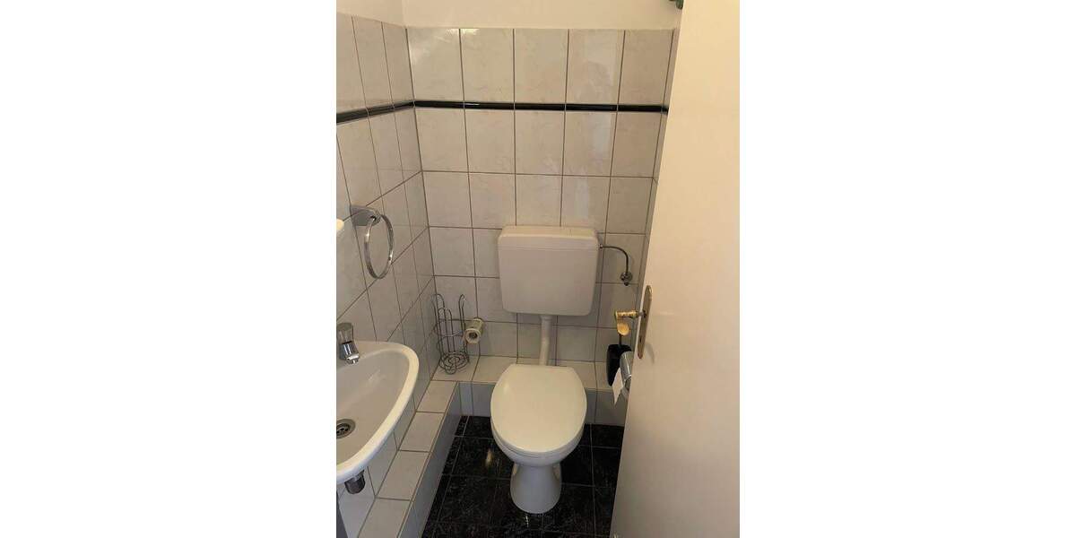 Etagenwohnung Duisburg Alt-Homberg - 3 Zimmer, 81 m&sup2;, 149.000&euro; | Angebot:25707427