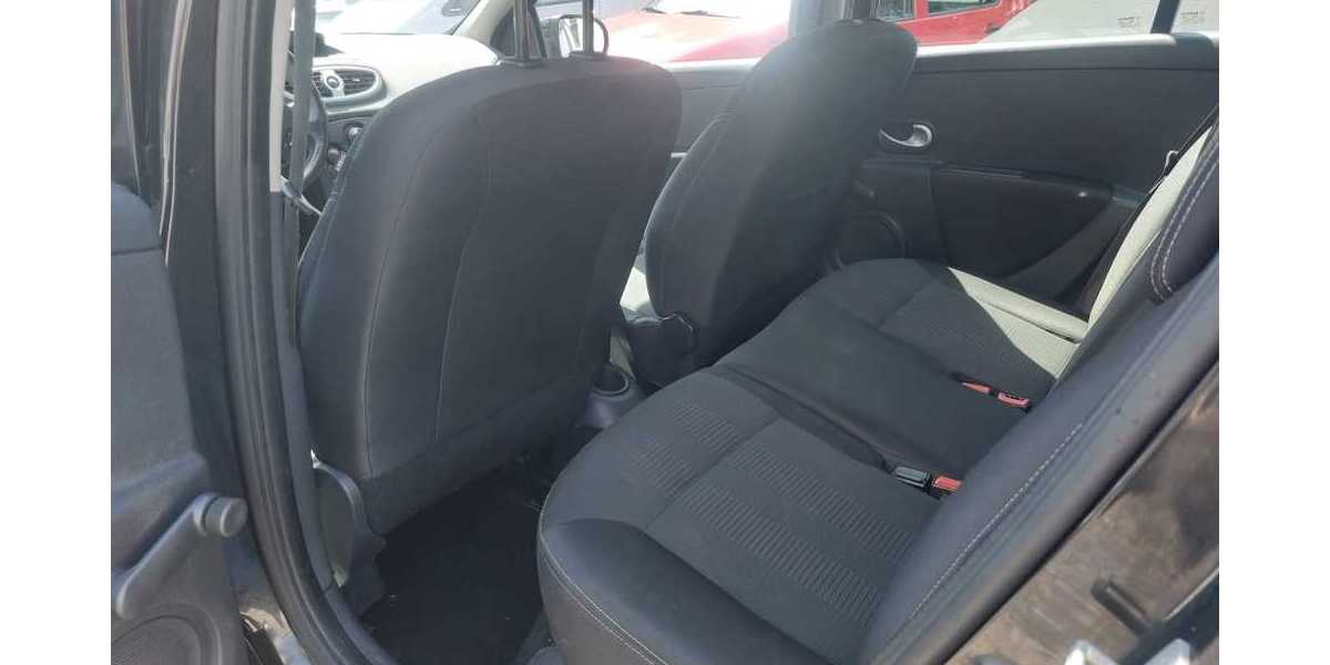Renault Clio 1,5 Export/B2b 299.999 km 949 &euro; Witten 58454
