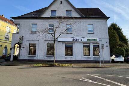 Haus Duisburg Hamborn - 10 Zimmer, 514 m&sup2;, 450.000&euro; | Angebot:24672768