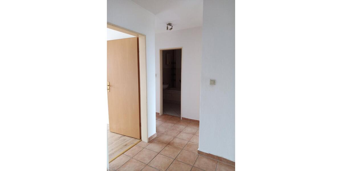 Dachgeschoßwohnung Gelsenkirchen - 3.5 Zimmer, 66 m&sup2;, 430&euro; | Angebot:25839834