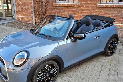 Mini Cooper Cabrio 11.300 km 30.900 &euro; Recklinghausen 45661