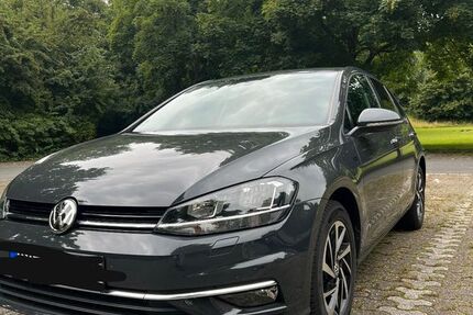 VW Golf 91.000 km 14.700 &euro; Bochum 44809