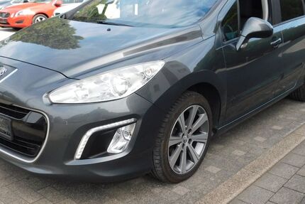 Peugeot 308 335.799 km 2.999 &euro; Mülheim 45473
