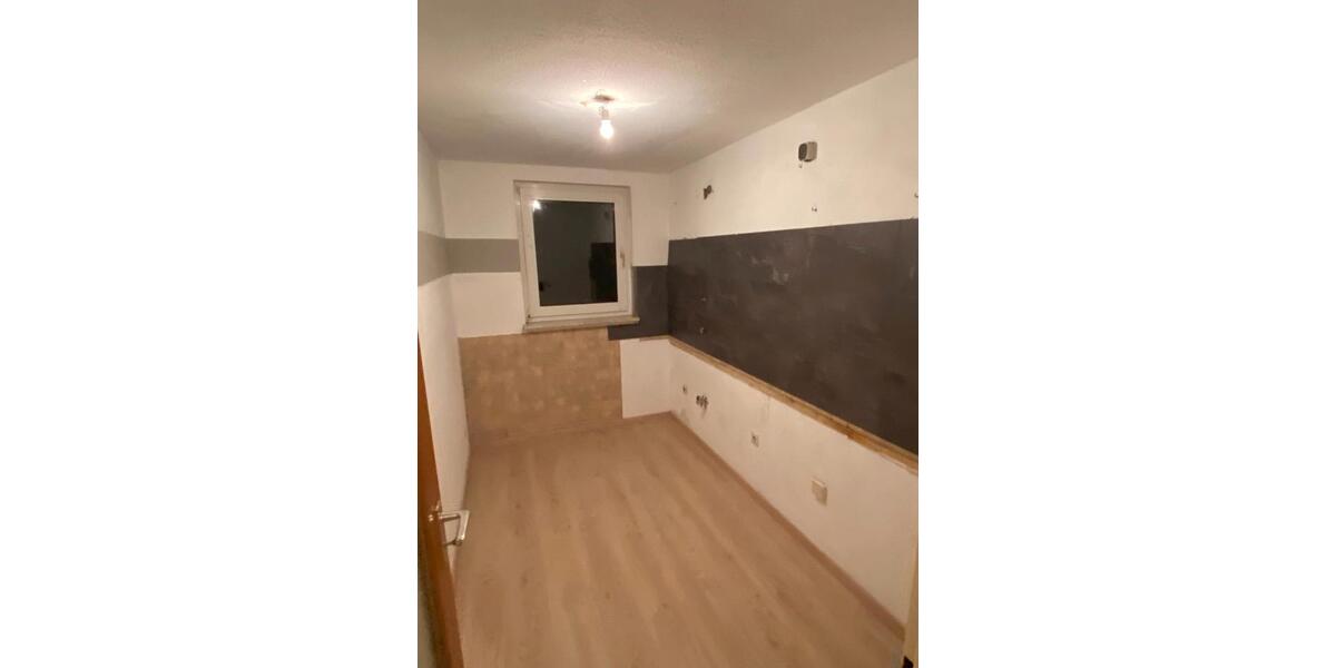 Etagenwohnung Duisburg Hamborn - 2 Zimmer, 60 m&sup2;, 340&euro; | Angebot:26041642