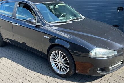 Alfa Romeo 147 225.000 km 1.999 &euro; Hünxe 46569