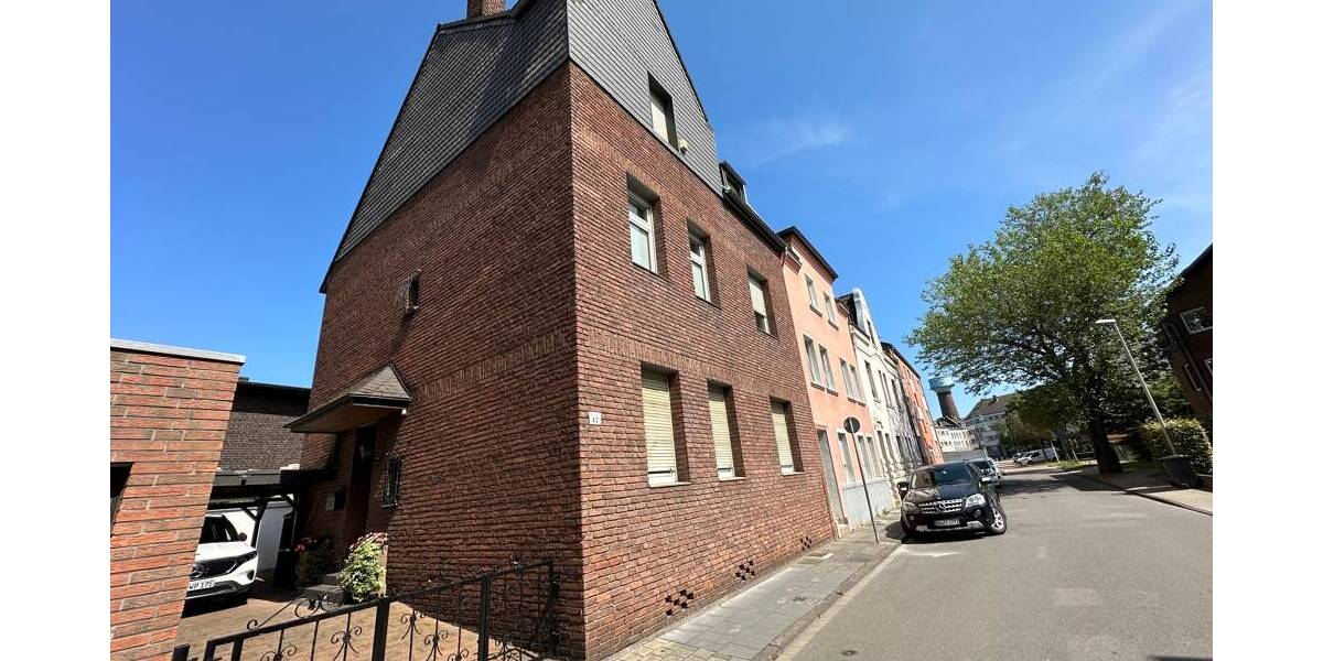 Mehrfamilienhaus, Wohnhaus Duisburg Alt-Hamborn - 6 Zimmer, 204 m&sup2;, 359.000&euro; | Angebot:26260675