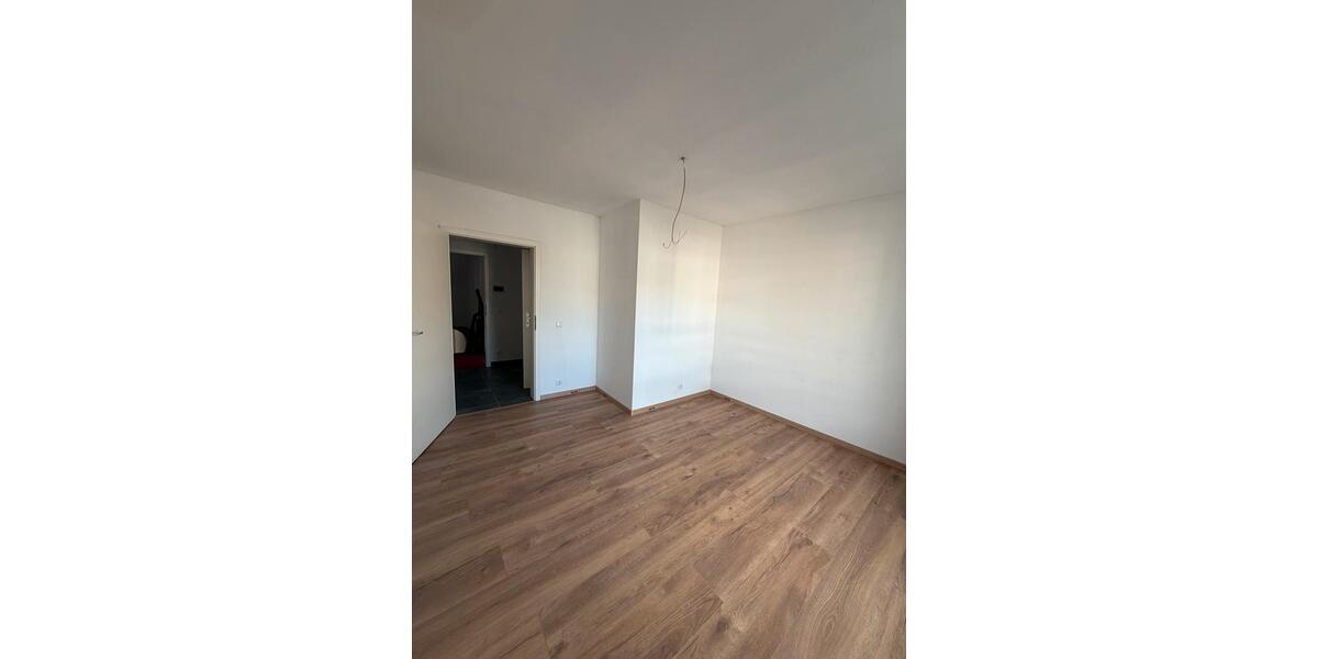 Gewerbeobjekt Moers - 300&euro; | Angebot:25986453