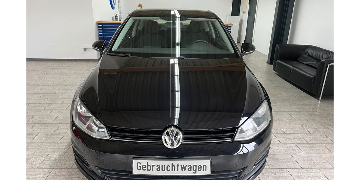 VW Golf 152.000 km 6.250 &euro; Wesel 46485