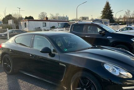 Porsche Panamera 163.364 km 27.999 &euro; Gelsenkirchen 45891