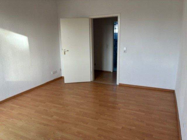 Zimmer Gelsenkirchen Scholven - 3 Zimmer, 61 m&sup2;, 399&euro; | Angebot:25745560