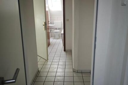 Wohnung Gelsenkirchen Ückendorf - 4.5 Zimmer, 71 m&sup2;, 490&euro; | Angebot:26534184