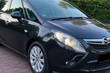 Opel Zafira 104.000 km 9.400 &euro; Essen 45141