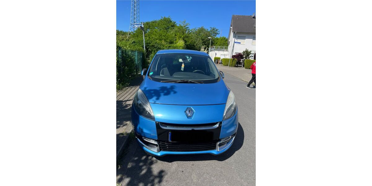 Renault Scenic 220.000 km 2.650 &euro; Essen 45359