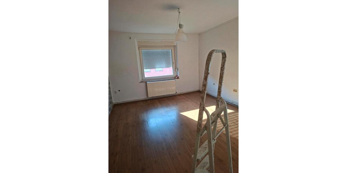 Etagenwohnung Witten - 4 Zimmer, 100 m&sup2;, 830&euro; | Angebot:25992741