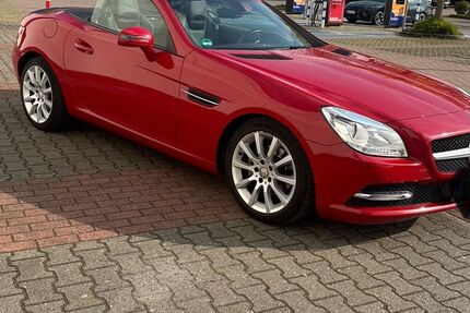 Mercedes-Benz SLK 200 107.927 km 15.400 &euro; Recklinghausen 45657