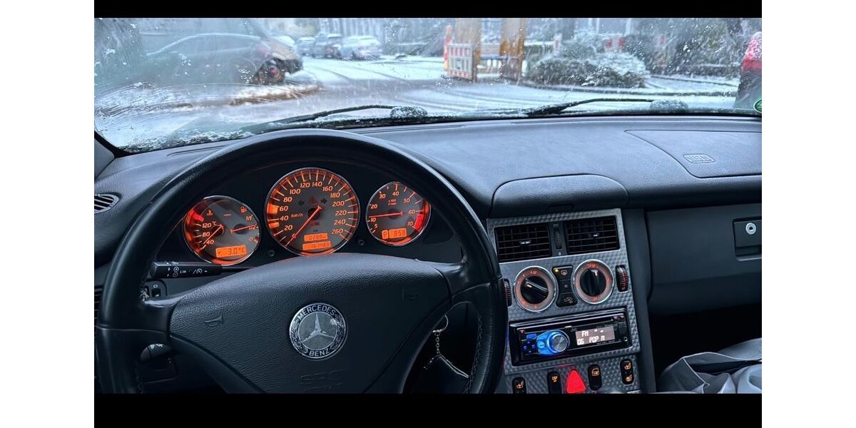 Mercedes-Benz 230 175.480 km 6.599 &euro; Essen 45326