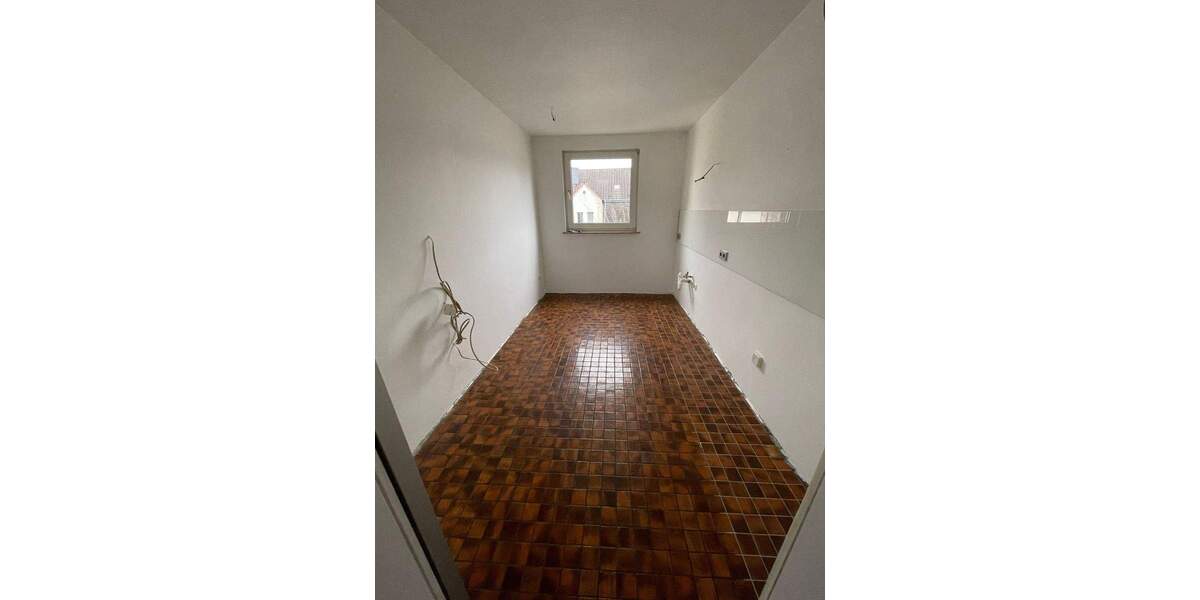 Etagenwohnung Bochum Harpen - 2 Zimmer, 83 m&sup2;, 176.500&euro; | Angebot:25835153