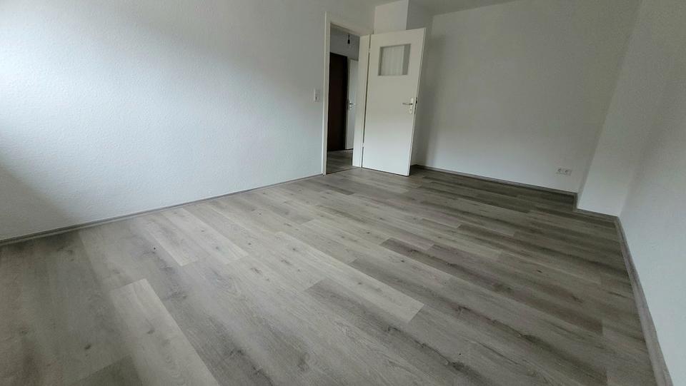 Dachgeschoßwohnung Essen Stadtbezirk IV - 2 Zimmer, 47 m&sup2;, 406&euro; | Angebot:24493576