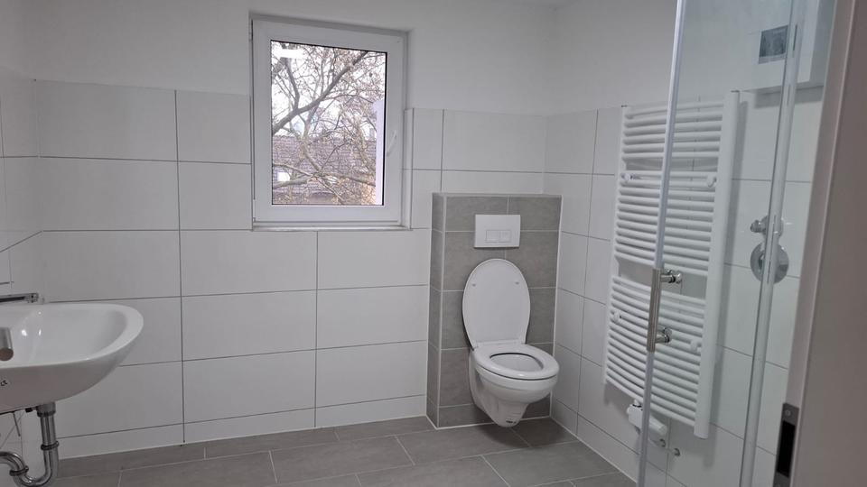 Etagenwohnung Duisburg Duisburg-Mitte - 4 Zimmer, 120 m&sup2;, 1.440&euro; | Angebot:26030200