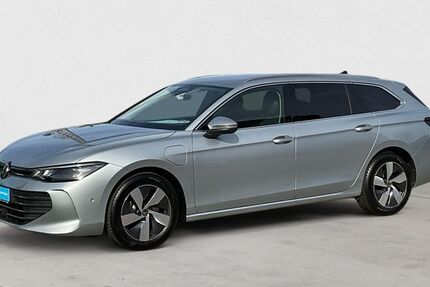 VW Passat 25.327 km 35.880 &euro; Wesel 46483