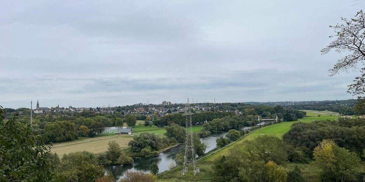 Einfamilienhaus Essen Burgaltendorf - 9 Zimmer, 256 m&sup2;, 870.000&euro; | Angebot:25744199