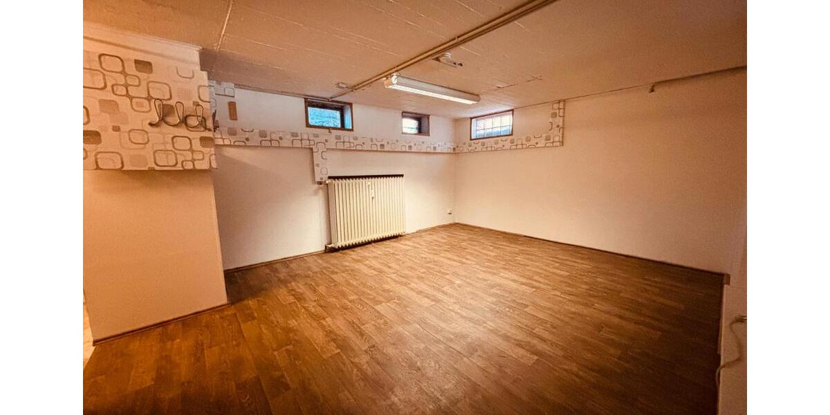 Einfamilienhaus Oberhausen Rothebusch - 6 Zimmer, 240 m&sup2;, 540.000&euro; | Angebot:26728885
