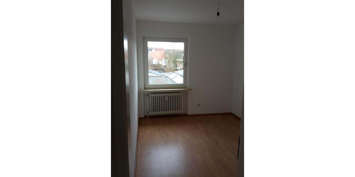 Etagenwohnung Gelsenkirchen Gelsenkirchen-Mitte - 3.5 Zimmer, 67 m&sup2;, 470&euro; | Angebot:26005061