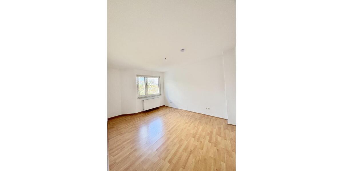 Etagenwohnung Essen Stadtbezirk III - 2.5 Zimmer, 70 m&sup2;, 700&euro; | Angebot:25978477
