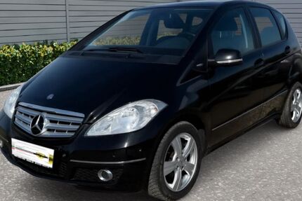 Mercedes-Benz A 180 145.338 km 4.999 &euro; Essen 45356