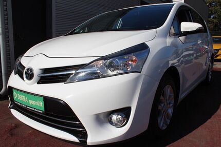 Toyota Verso 137.511 km 12.482 &euro; Essen 45326