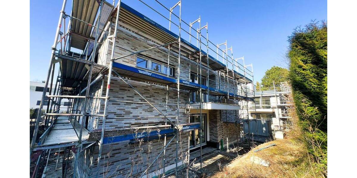 Etagenwohnung Essen / Bredeney Bredeney - 4 Zimmer, 154 m&sup2;, 2.930&euro; | Angebot:25926825