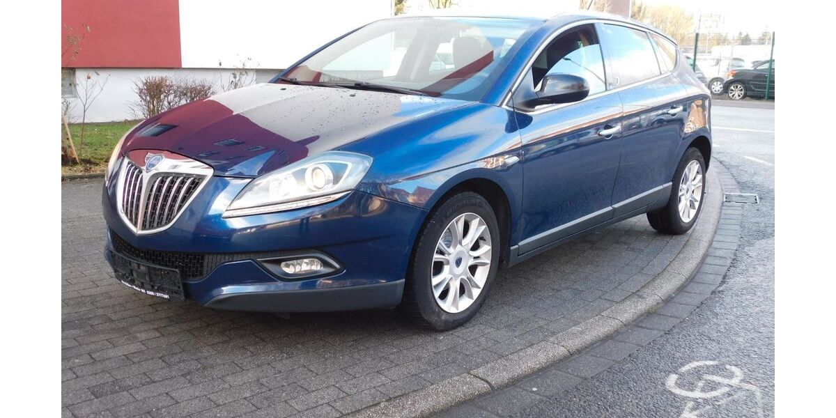 Lancia Delta 198.560 km 2.499 &euro; Mülheim 45473