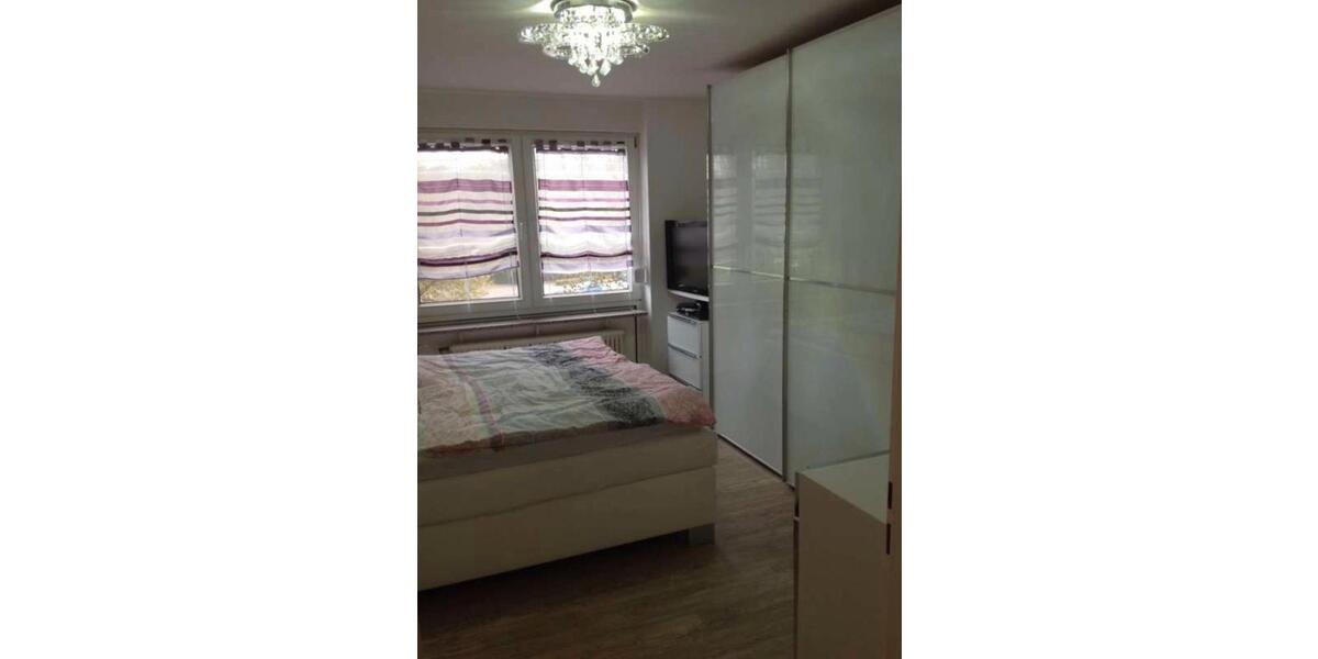 Etagenwohnung Dinslaken Hiesfeld - 4.5 Zimmer, 93 m&sup2;, 230.000&euro; | Angebot:26754388
