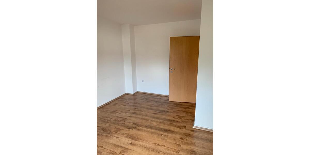 Dachgeschoßwohnung Recklinghausen Berghausen - 4 Zimmer, 65 m&sup2;, 590&euro; | Angebot:26019131