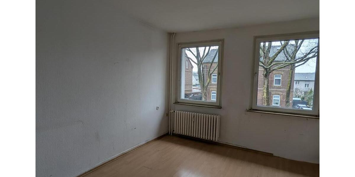 Etagenwohnung Duisburg Hamborn - 5 Zimmer, 95 m&sup2;, 749&euro; | Angebot:25743427