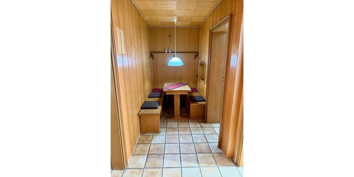 Etagenwohnung Witten Mitte - 3 Zimmer, 103 m&sup2;, 695&euro; | Angebot:25669170