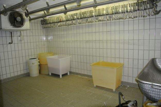 Gewerbeobjekt Mülheim an der Ruhr Mitte - 1 Zimmer, 2.500&euro; | Angebot:25970765