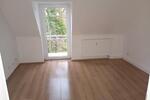 Dachgeschoßwohnung Gelsenkirchen Gelsenkirchen-Mitte - 2 Zimmer, 44 m&sup2;, 350&euro; | Angebot:26049211