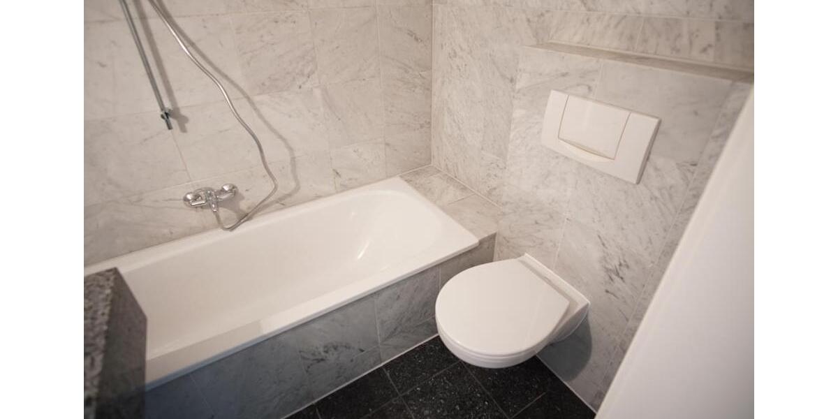 Etagenwohnung Essen Stadtbezirk II - 2.5 Zimmer, 68 m&sup2;, 680&euro; | Angebot:24757714