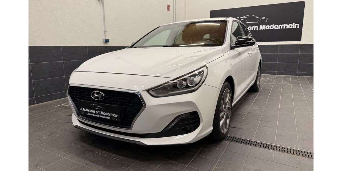 Hyundai i30 88.716 km 12.450 &euro; Moers 47441